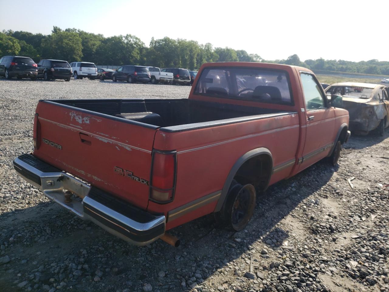 Photo 4 from auction – 1993 GMC SONOMA with VIN 1GTCS14R0P8500340