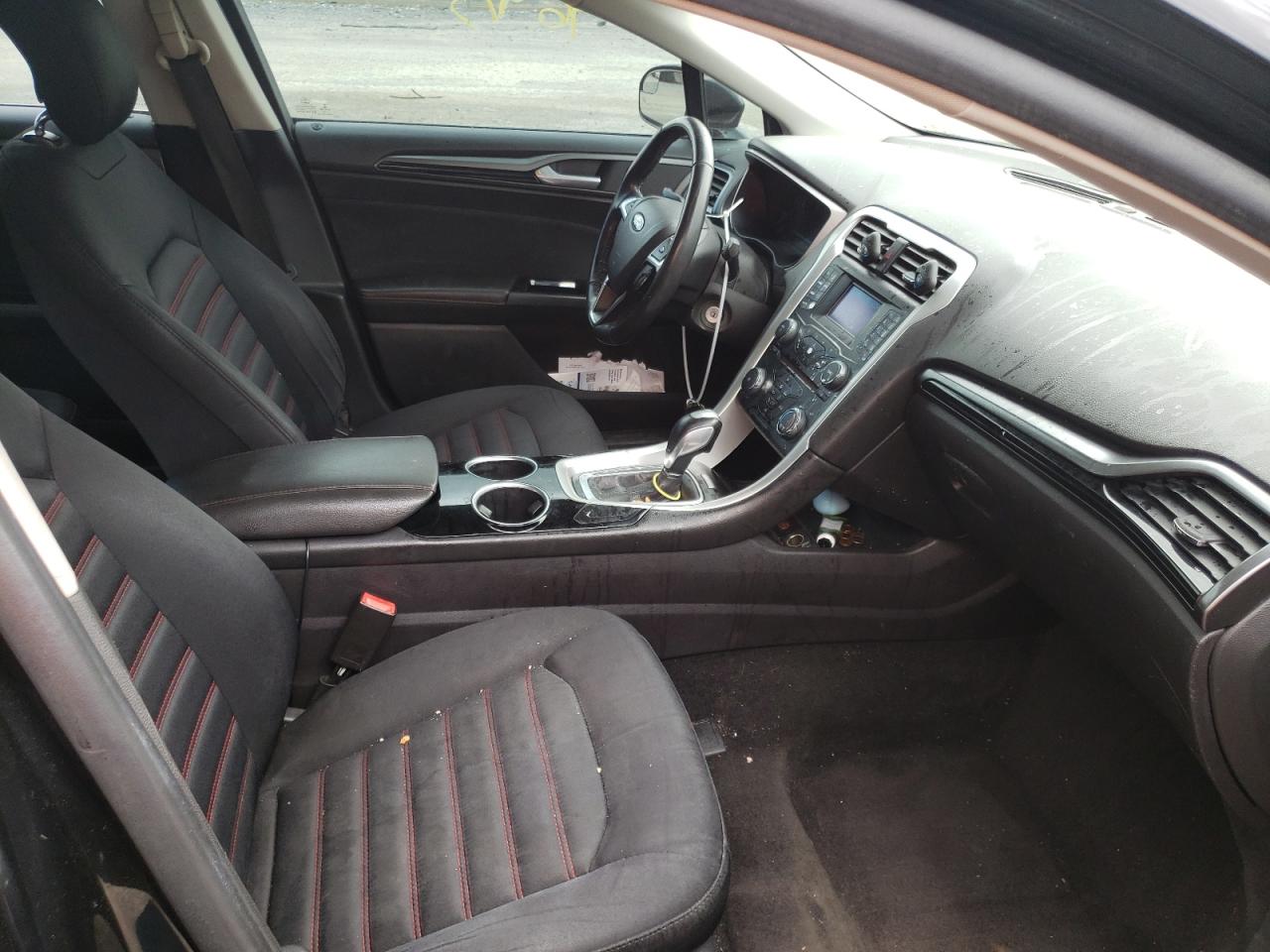Photo 5 from auction – 2013 FORD FUSION SE with VIN 3FA6P0HR4DR160743