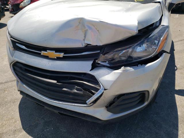 Photo 9 from auction – 2020 CHEVROLET TRAX LS with VIN 3GNCJKSB4LL330405