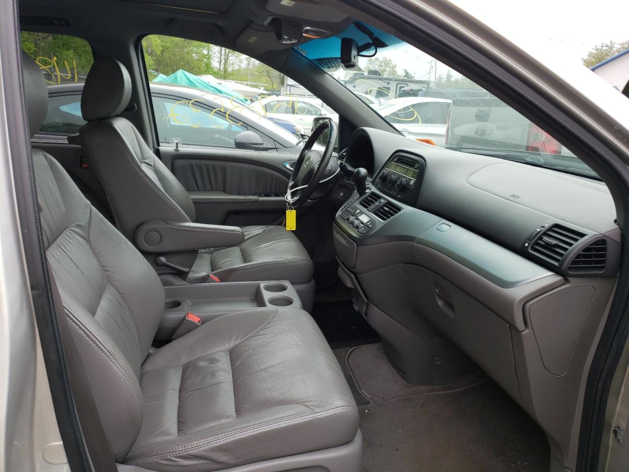 Photo 5 from auction – 2009 HONDA ODYSSEY EX with VIN 5FNRL38659B043871