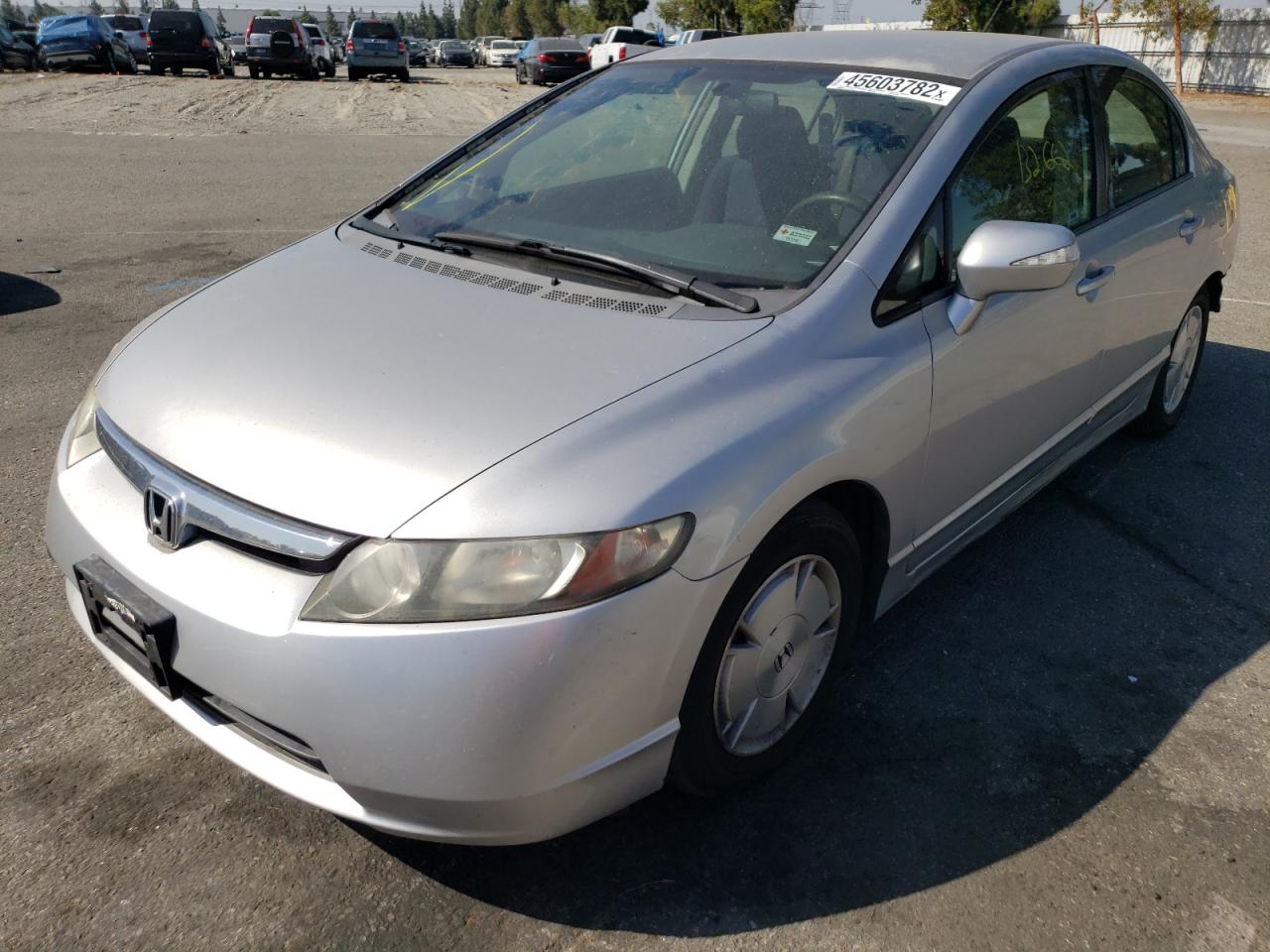 Photo 2 from auction – 2007 HONDA CIVIC HYBR with VIN JHMFA362X7S010226