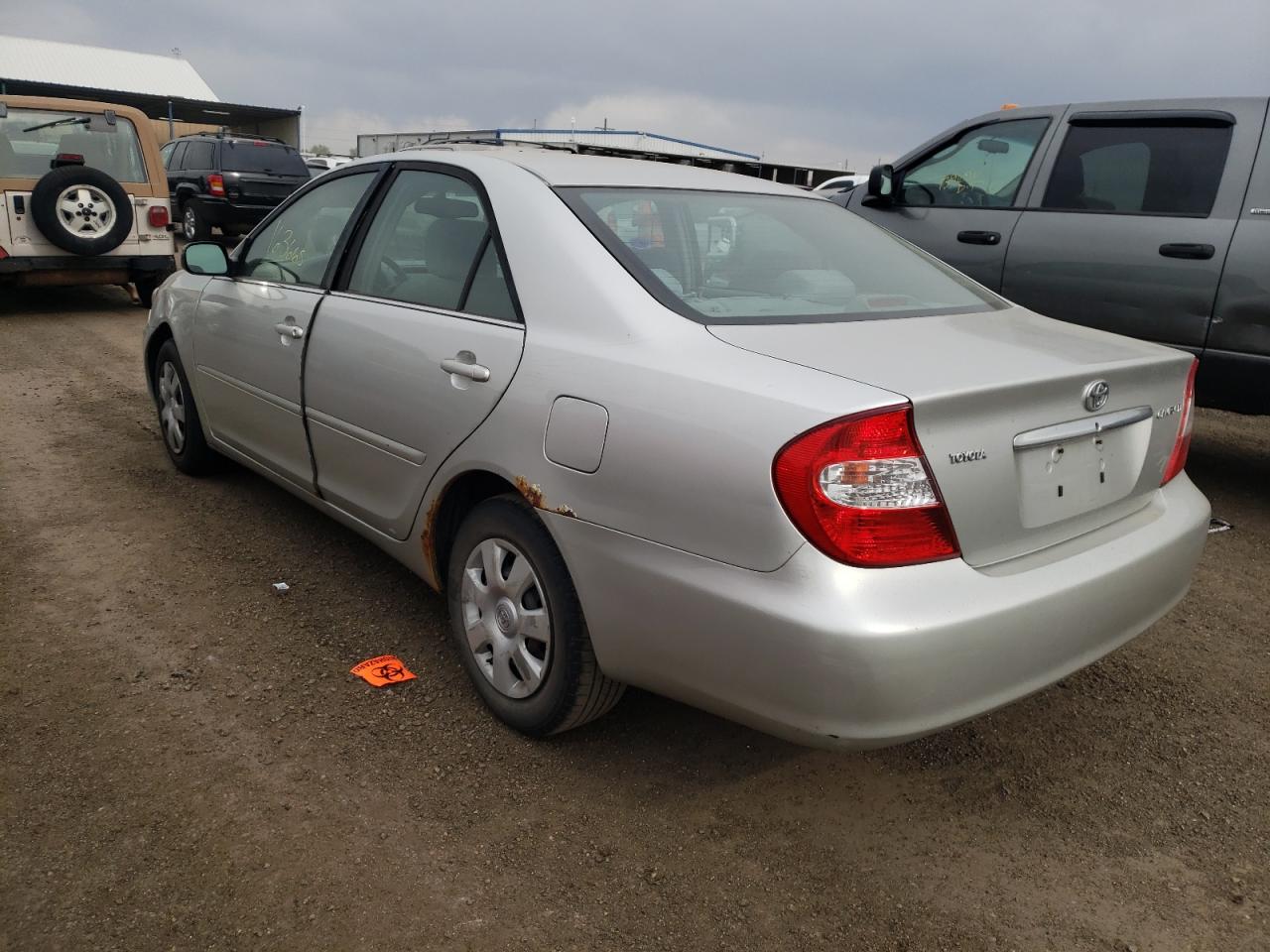 Photo 3 from auction – 2002 TOYOTA CAMRY LE with VIN 4T1BE32K62U501444