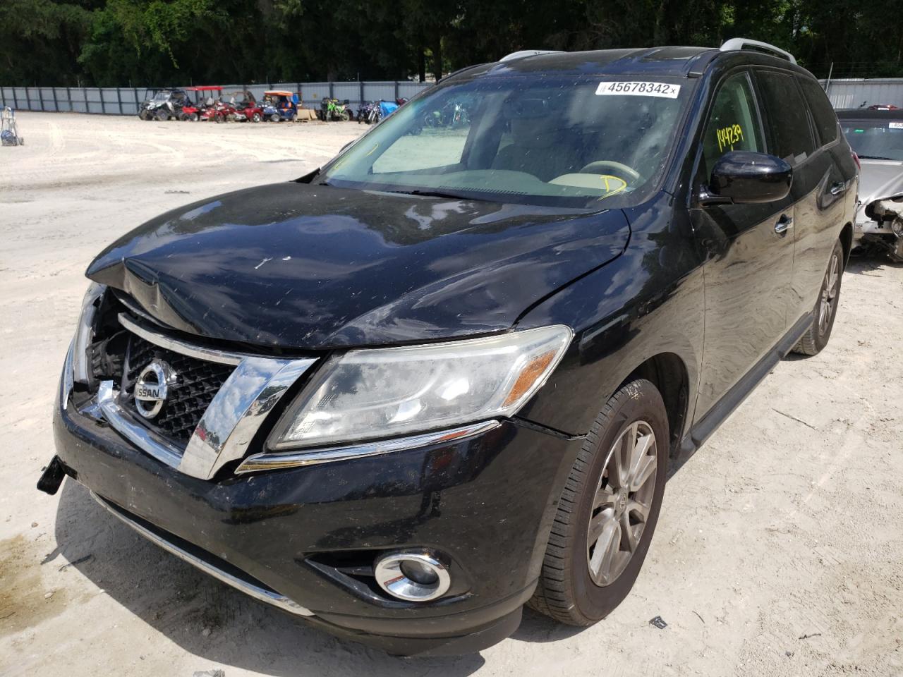 Photo 2 from auction – 2015 NISSAN PATHFINDER with VIN 5N1AR2MN6FC617708