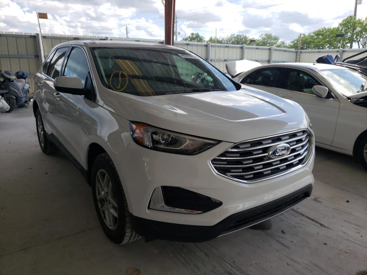 FORD EDGE SEL 2022 z numerem VIN 2FMPK4J92NBA39428 - Zdjęcie z aukcji