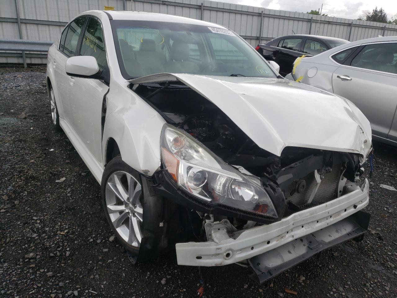 SUBARU LEGACY 2.5 2014 with VIN 4S3BMBL68E3036839 - Photo from auction