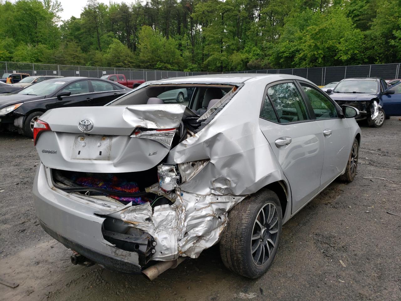 Photo 4 from auction – 2014 TOYOTA COROLLA LE with VIN 5YFBURHE0EP087302