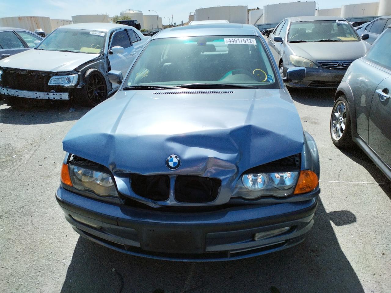Photo 9 from auction – 2001 BMW 330 I with VIN WBAAV53431FJ65764