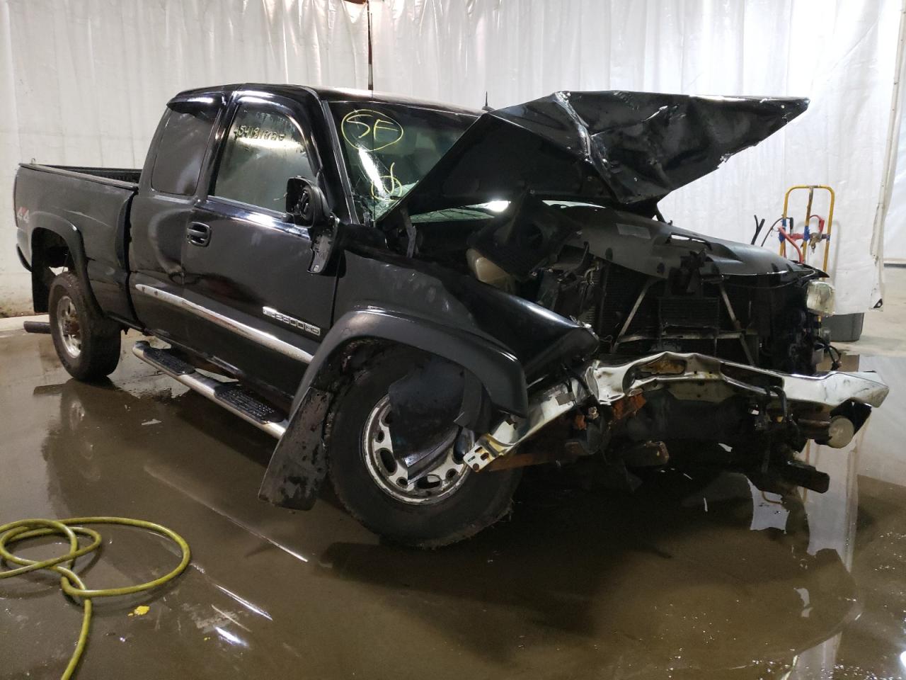 GMC SIERRA K25 2003 with VIN 1GTHK29UX3E278510 - Photo from auction