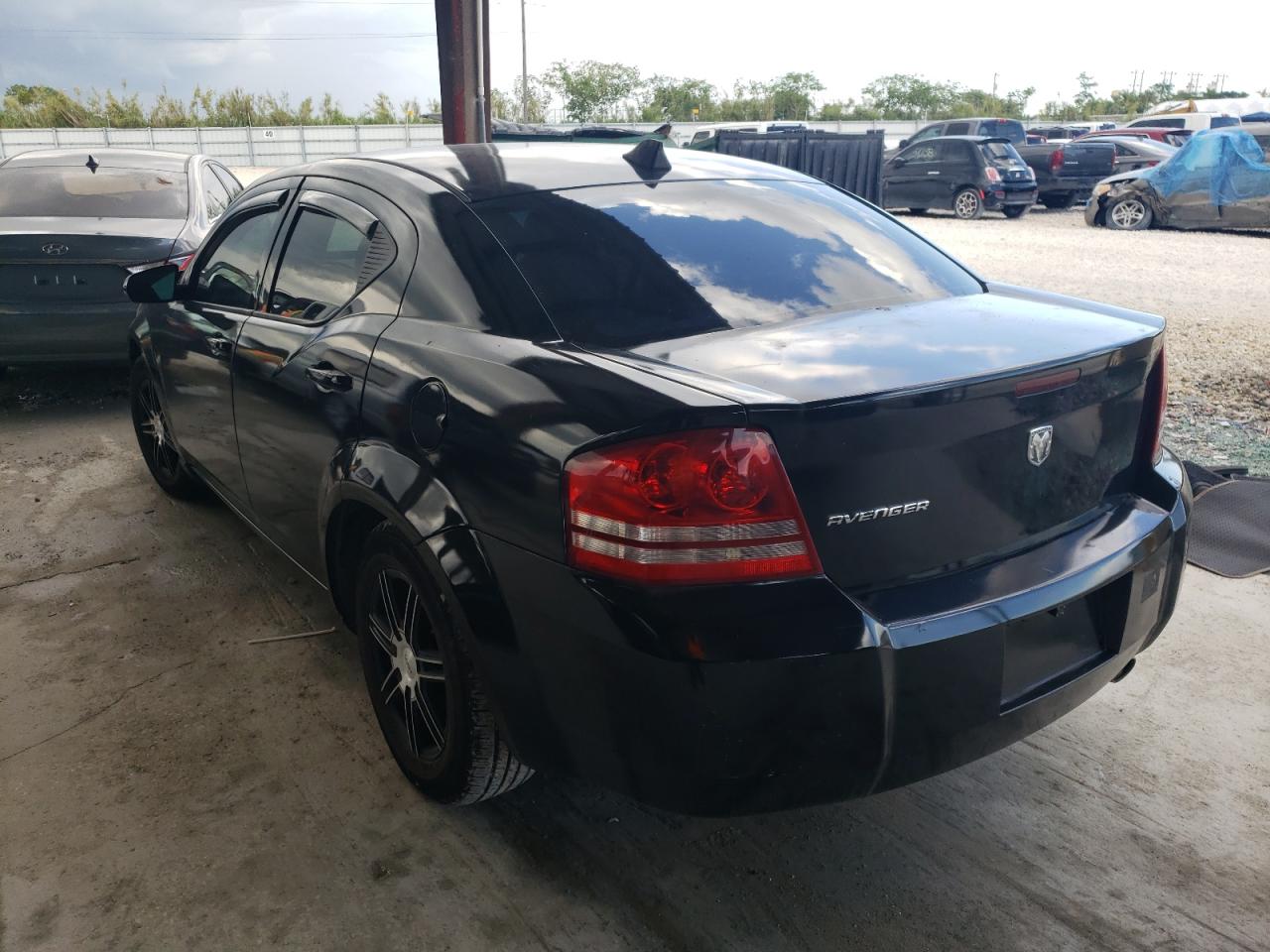 Photo 3 from auction – 2008 DODGE AVENGER SE with VIN 1B3LC46K48N594953