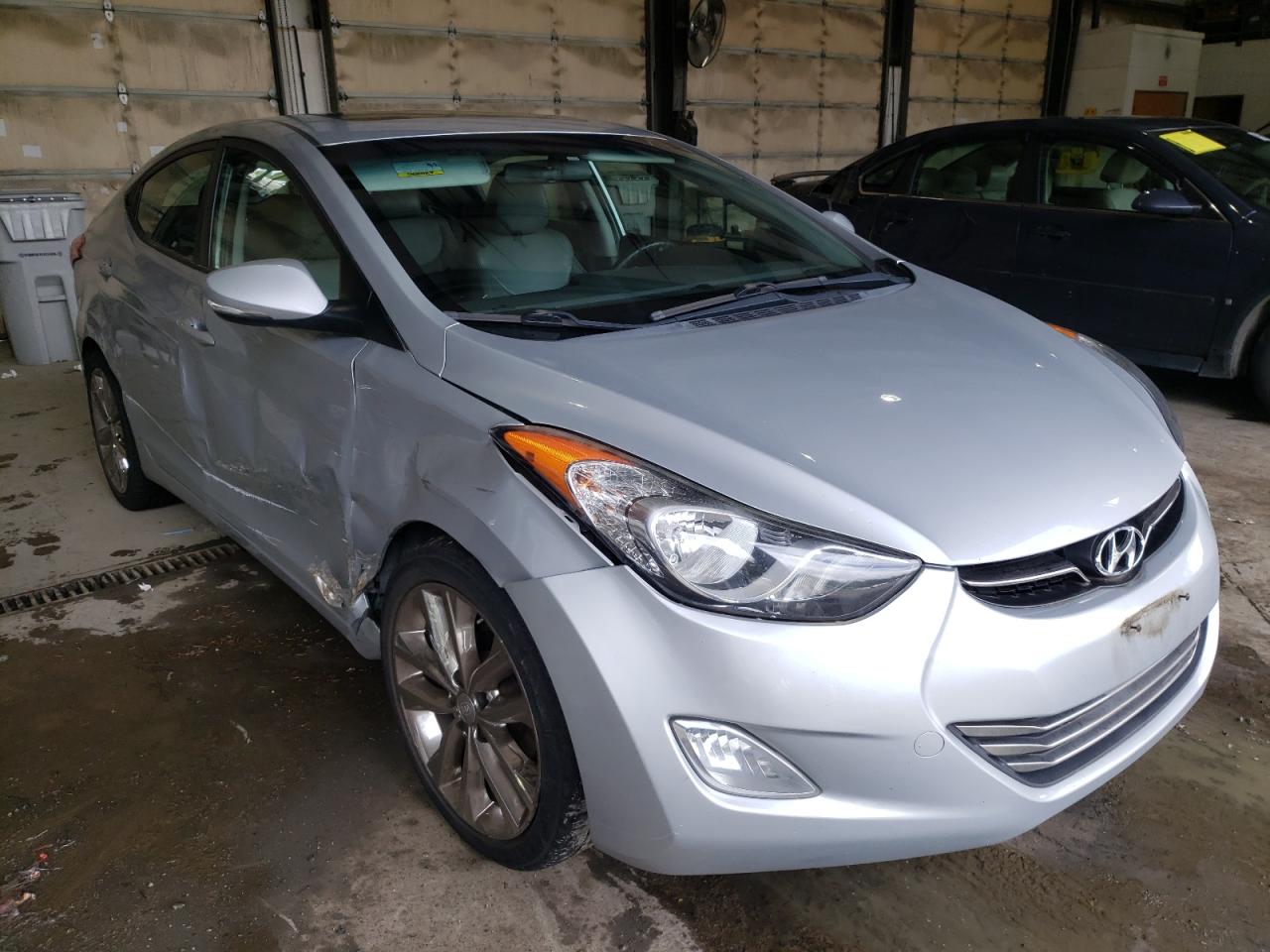 HYUNDAI ELANTRA GL 2012 with VIN 5NPDH4AE2CH081411 - Photo from auction