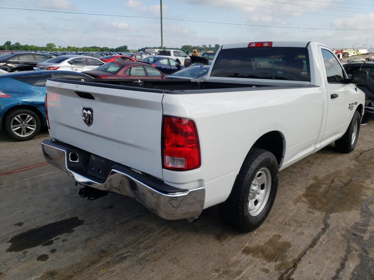 Photo 4 from auction – 2020 RAM 1500 CLASS with VIN 3C6JR6DT7LG175337
