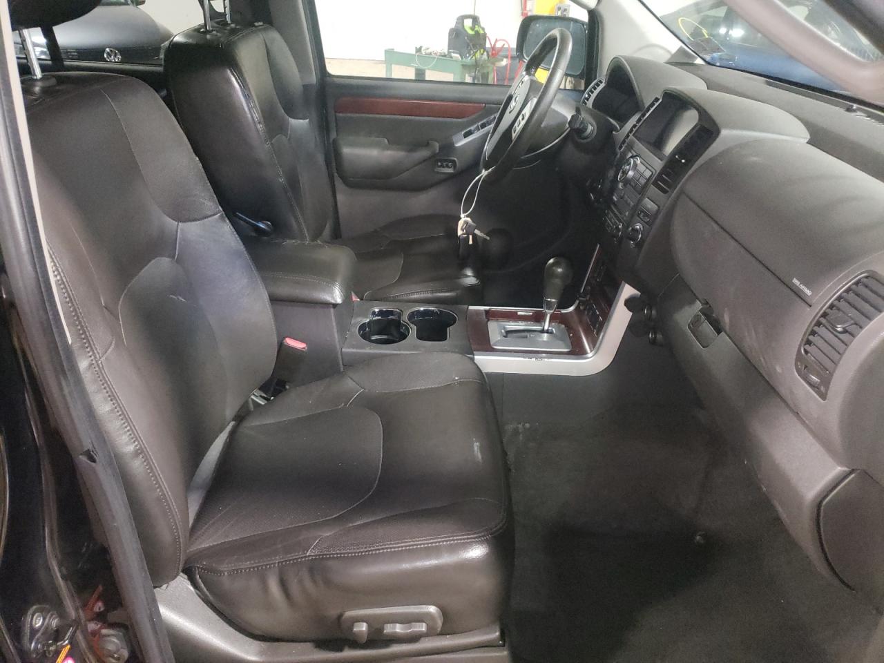Photo 5 from auction – 2008 NISSAN PATHFINDER with VIN 5N1AR18B68C612005