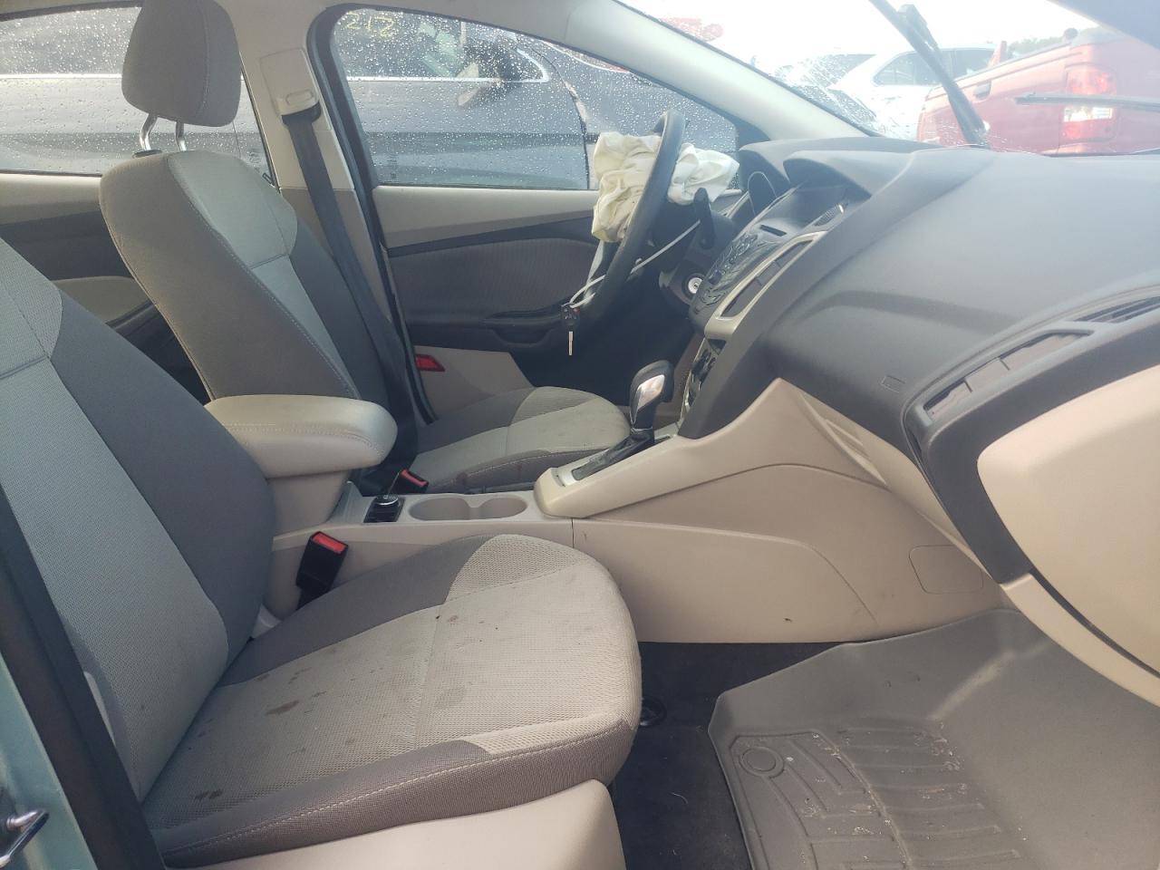 Photo 5 from auction – 2012 FORD FOCUS SE with VIN 1FAHP3F24CL354556