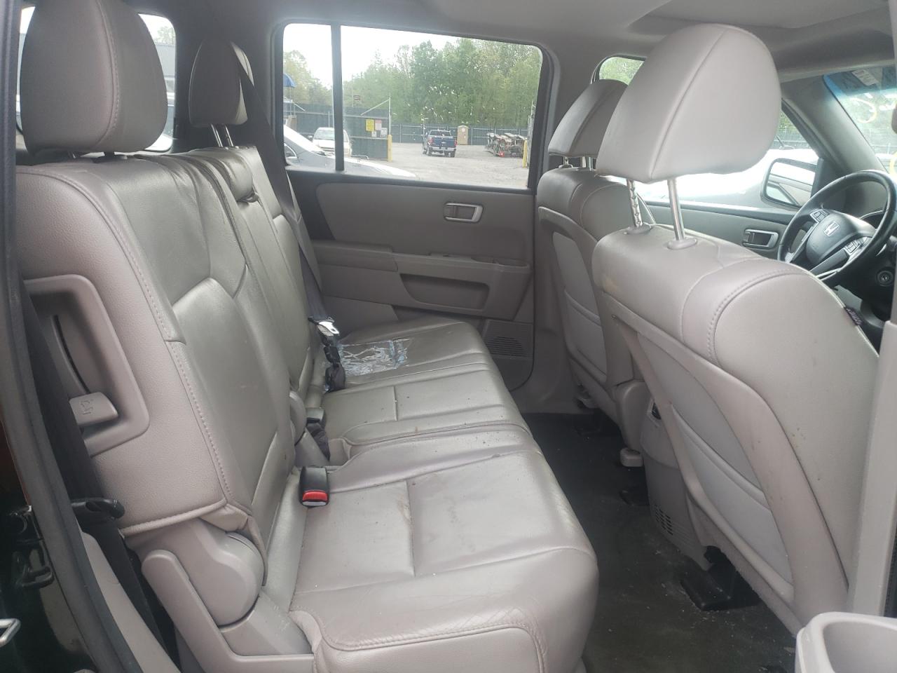 Photo 6 from auction – 2014 HONDA PILOT EXLN with VIN 5FNYF4H78EB011055