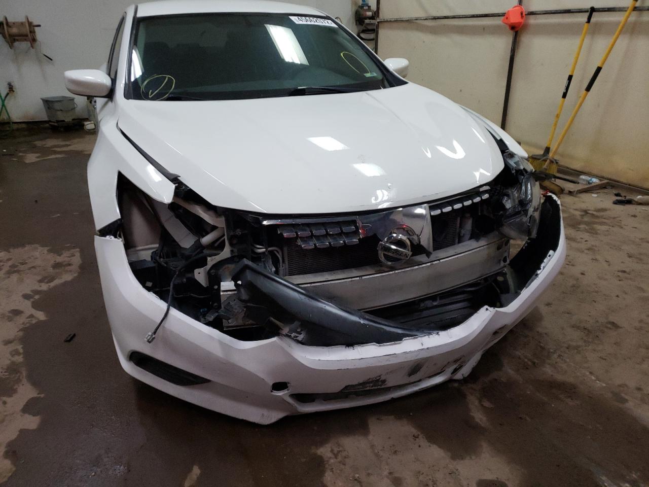 Photo 9 from auction – 2016 NISSAN ALTIMA 2.5 with VIN 1N4AL3AP1GC242772
