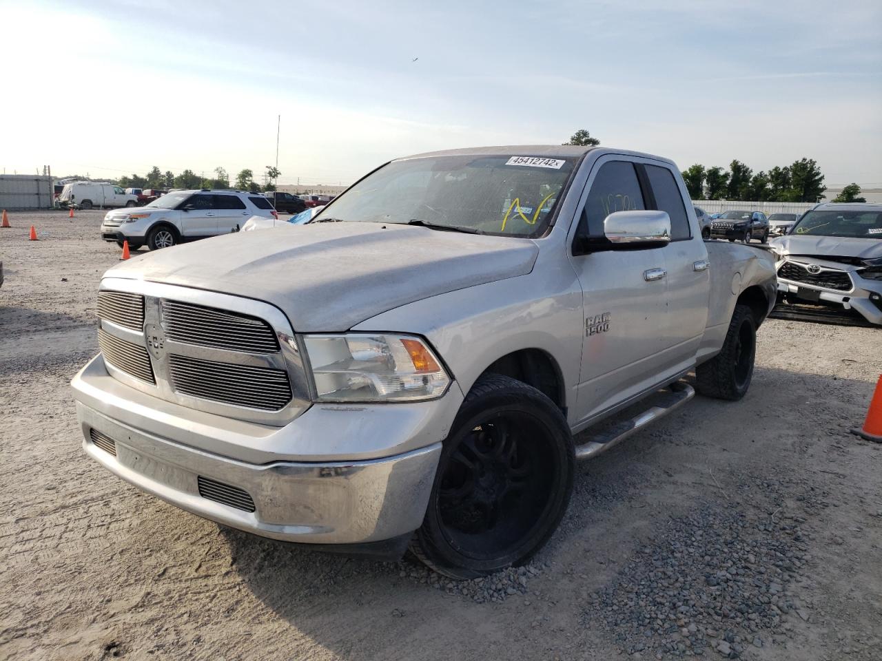 Photo 2 from auction – 2013 RAM 1500 SLT with VIN 1C6RR6GP9DS633276