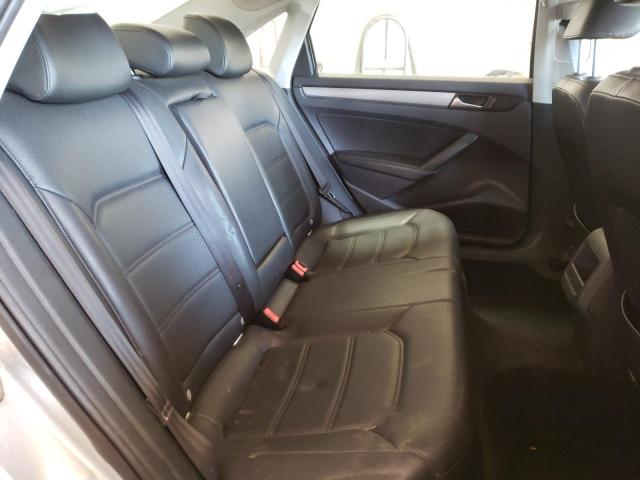 Photo 6 from auction – 2014 VOLKSWAGEN PASSAT S with VIN 1VWAT7A33EC034840