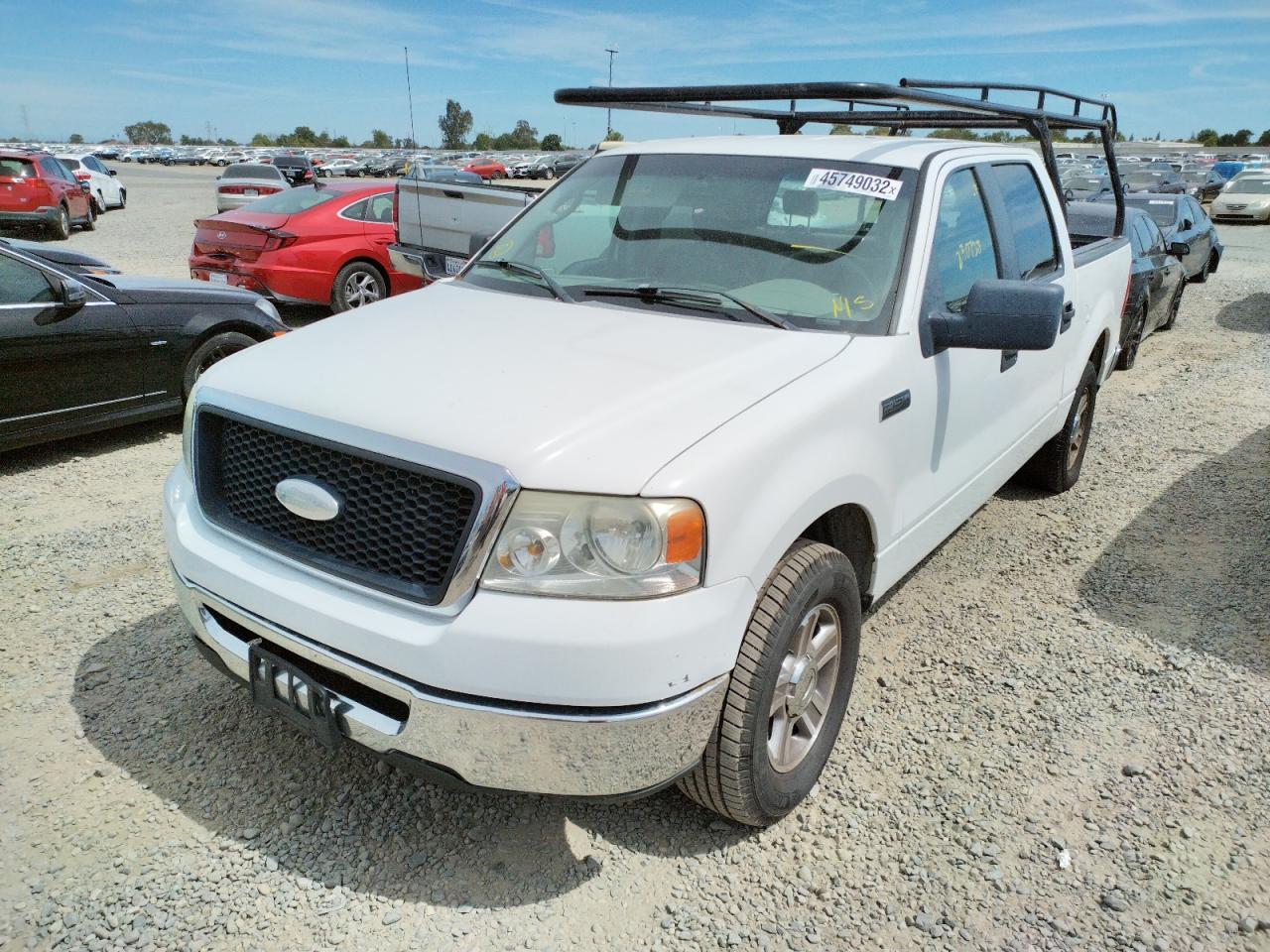 Photo 2 from auction – 2007 FORD F150 SUPER with VIN 1FTRW12WX7KC80358