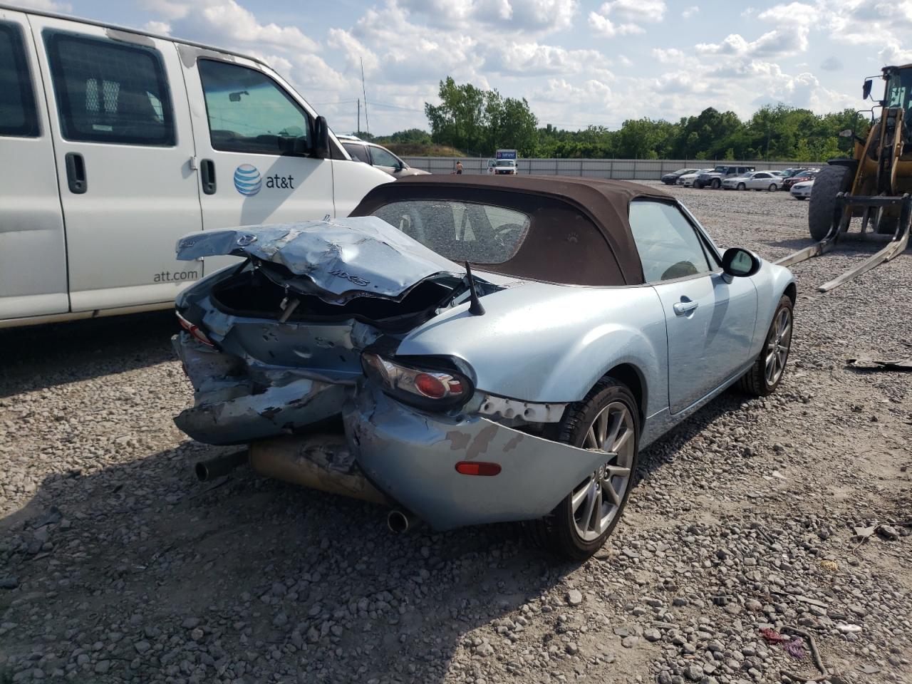 Photo 4 from auction – 2008 MAZDA MX-5 MIATA with VIN JM1NC25F180146974