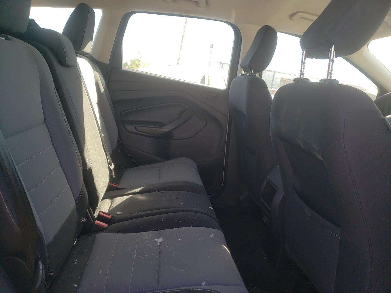 Photo 6 from auction – 2019 FORD ESCAPE S with VIN 1FMCU0F76KUA59843