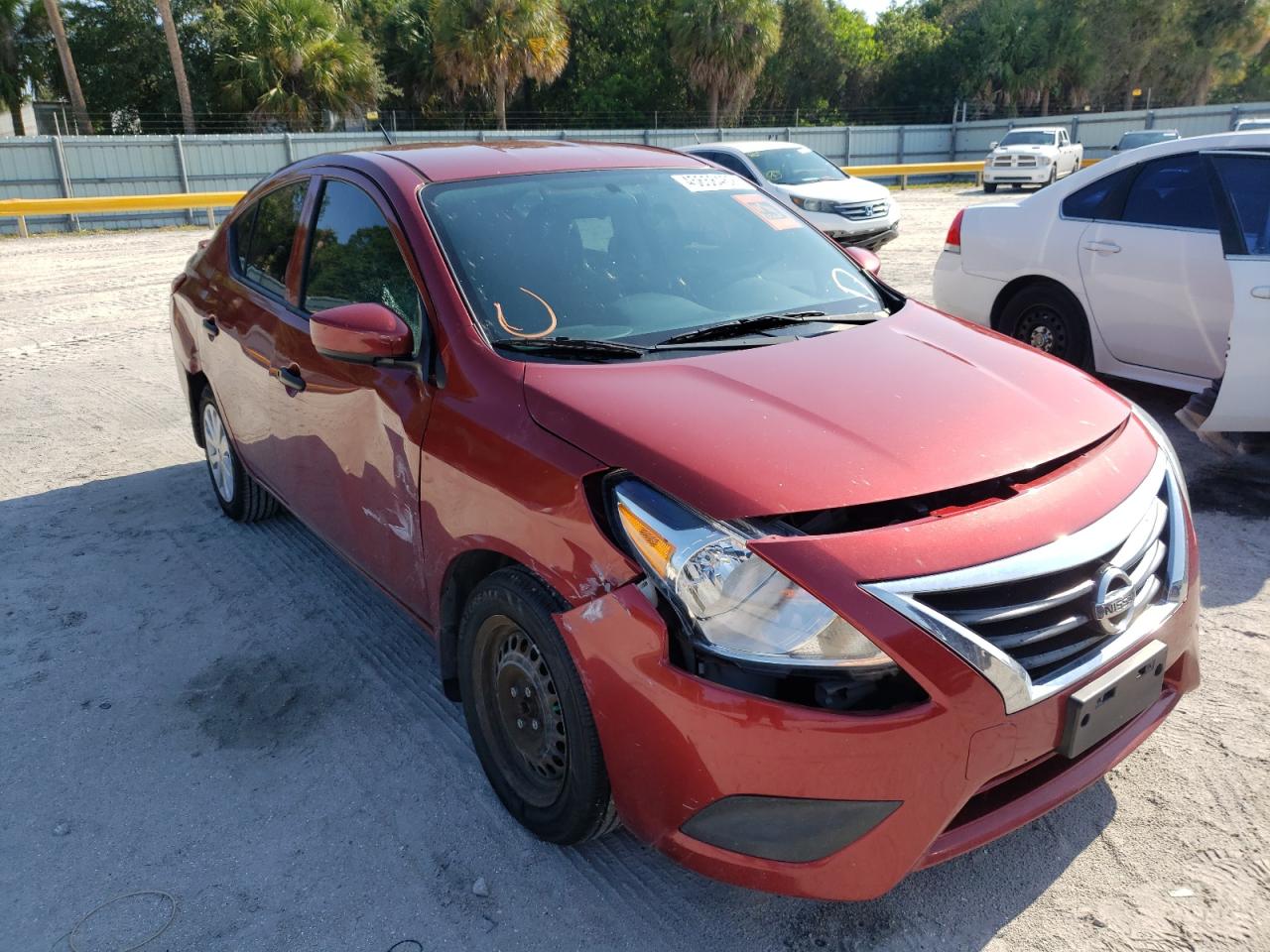 NISSAN VERSA S 2017 with VIN 3N1CN7AP2HL824571 - Photo from auction