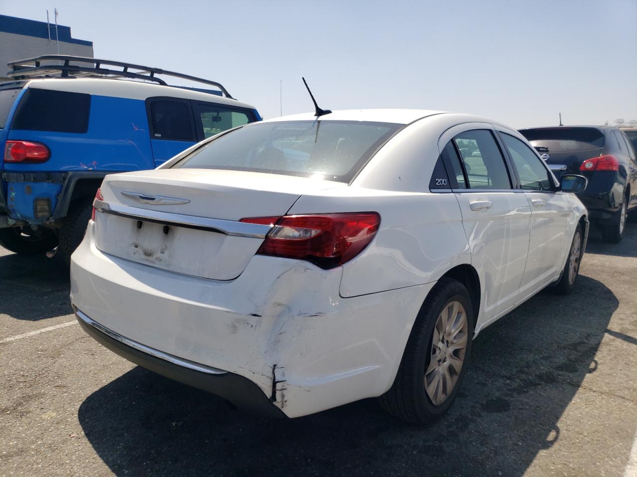Photo 4 from auction – 2012 CHRYSLER 200 LX with VIN 1C3CCBAB5CN167322