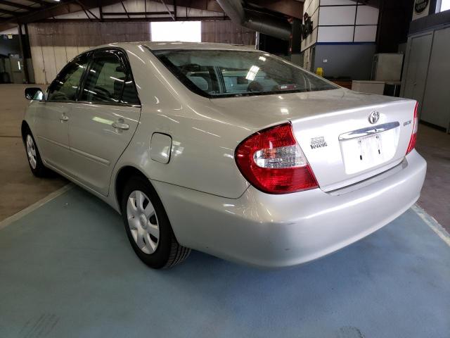 Photo 3 from auction – 2004 TOYOTA CAMRY LE with VIN 4T1BE32K04U940478