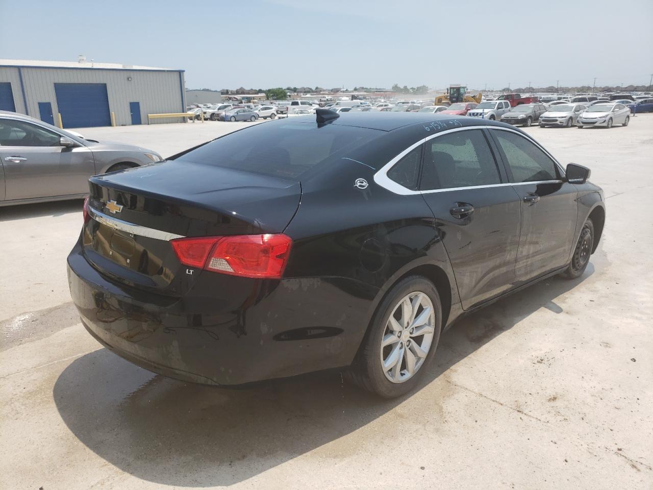 Photo 4 from auction – 2018 CHEVROLET IMPALA LT with VIN 1G1105SA5JU145366