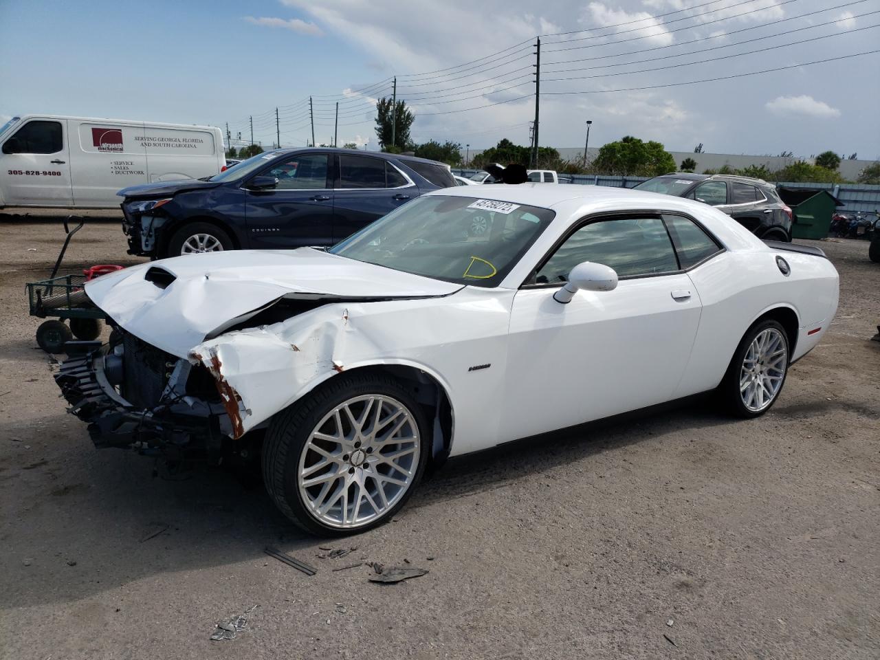 Photo 2 from auction – 2019 DODGE CHALLENGER with VIN 2C3CDZBT2KH641375