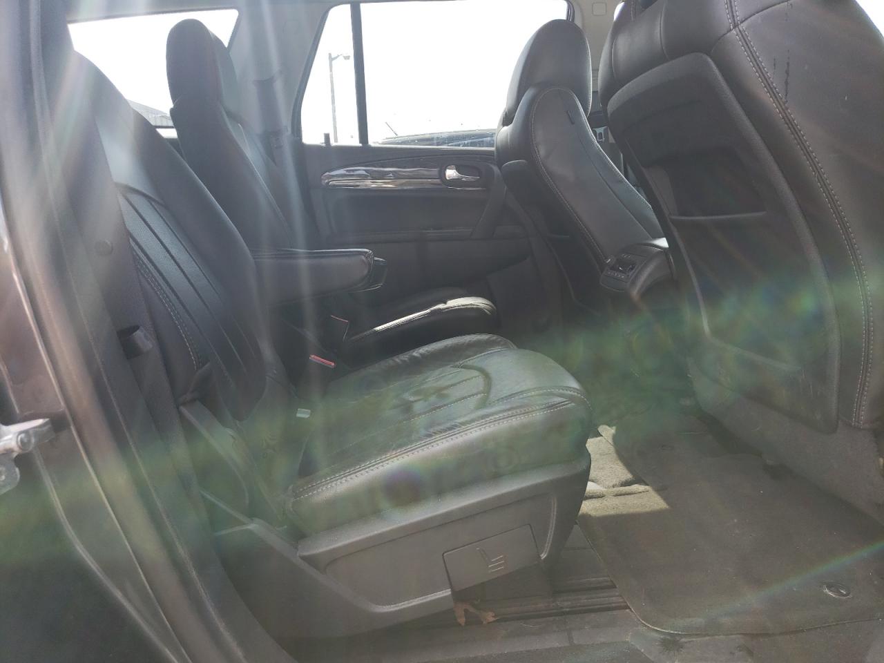 Photo 6 from auction – 2014 BUICK ENCLAVE with VIN 5GAKVBKD0EJ312814