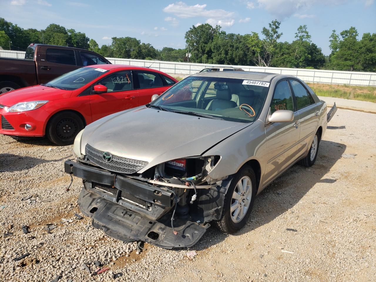 Photo 2 from auction – 2003 TOYOTA CAMRY LE with VIN 4T1BE32K53U257240