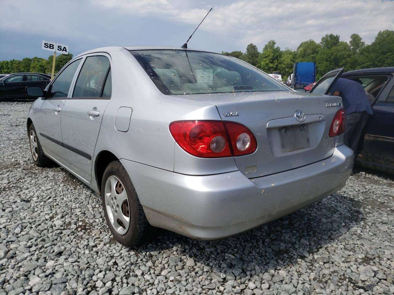 Photo 3 from auction – 2005 TOYOTA COROLLA with VIN 1NXBR32E25Z502738