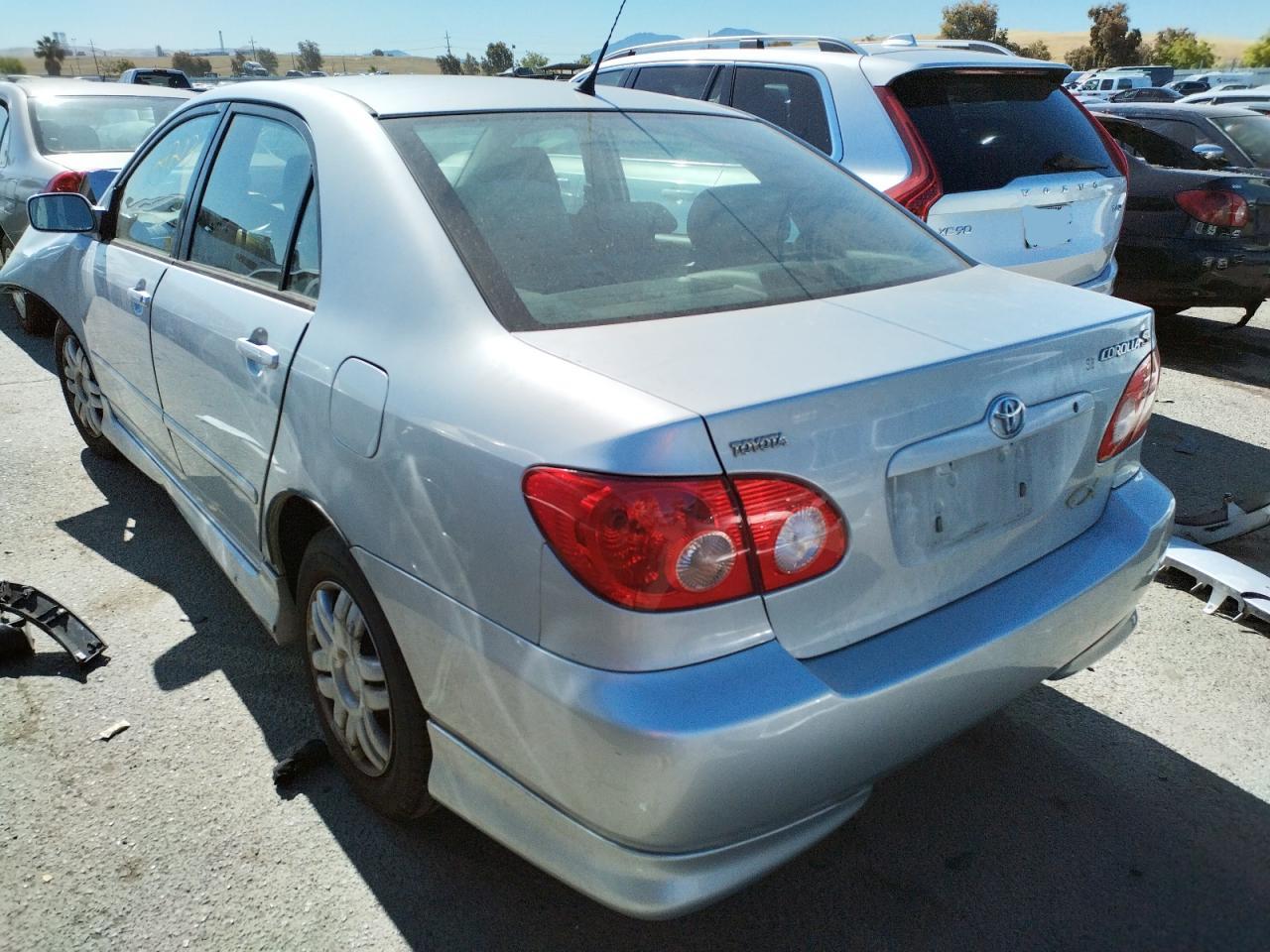 Photo 3 from auction – 2005 TOYOTA COROLLA CE with VIN 1NXBR32EX5Z345508