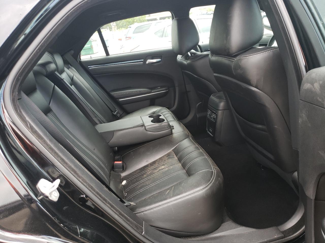 Photo 6 from auction – 2021 CHRYSLER 300 S with VIN 2C3CCABG0MH554245