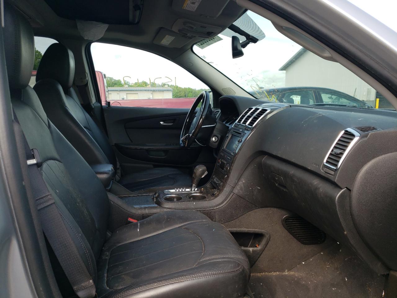 Photo 5 from auction – 2012 GMC ACADIA DEN with VIN 1GKKVTED2CJ315392