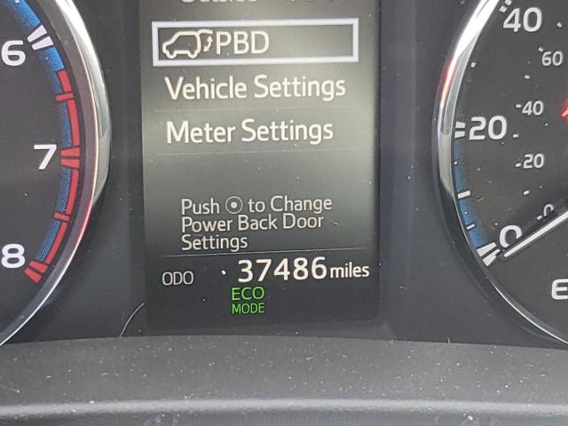 Photo 8 from auction – 2016 TOYOTA RAV4 XLE with VIN 2T3WFREV0GW253178