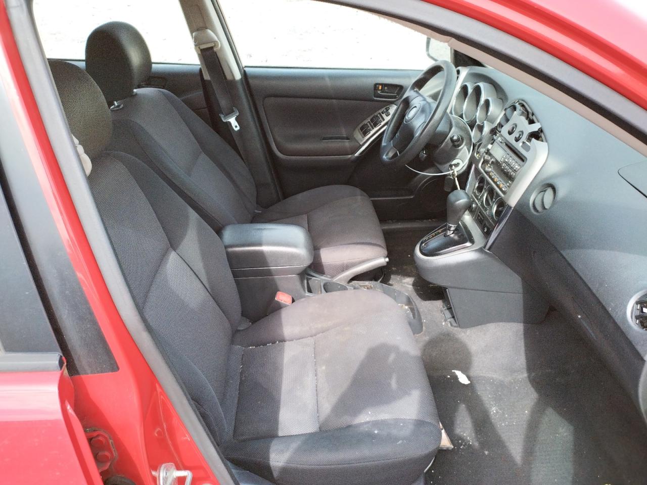 Photo 5 from auction – 2004 PONTIAC VIBE with VIN 5Y2SL62834Z444545
