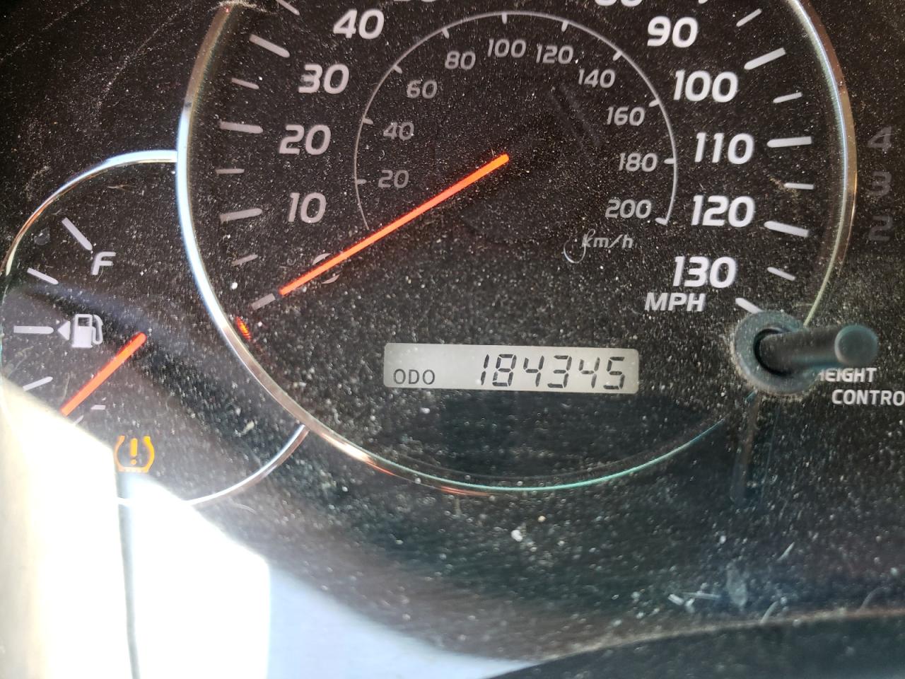 Photo 8 from auction – 2004 LEXUS GX 470 with VIN JTJBT20X740055069