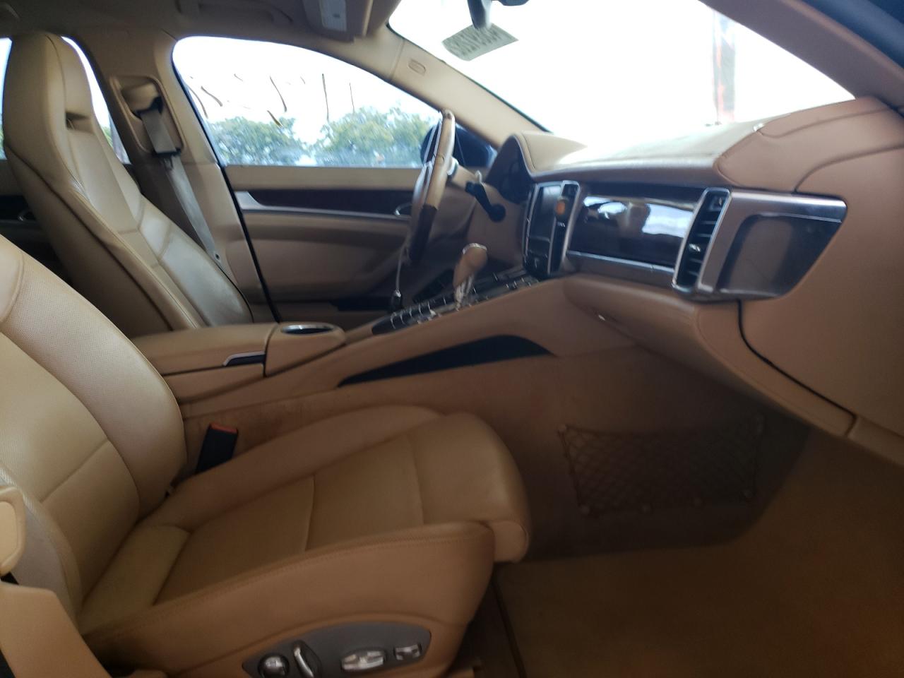 Photo 5 from auction – 2010 PORSCHE PANAMERA S with VIN WP0AB2A77AL062954