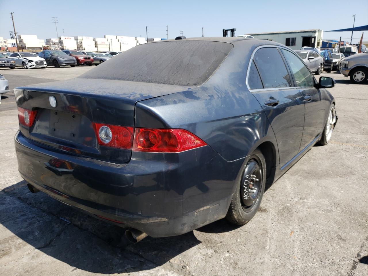 Photo 4 from auction – 2005 ACURA TSX with VIN JH4CL96855C015538