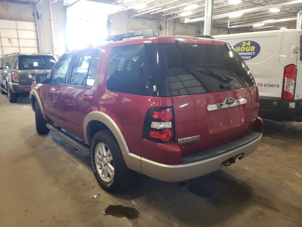 Photo 3 from auction – 2008 FORD EXPLORER E with VIN 1FMEU74E78UA84150