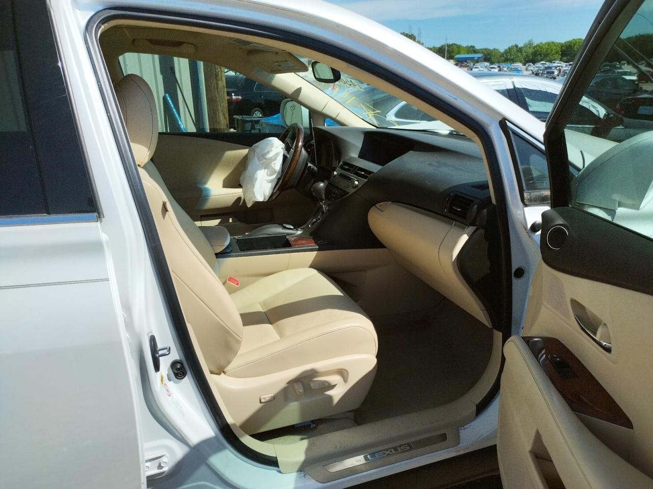 Photo 17 from auction – 2014 LEXUS RX 350 with VIN 2T2ZK1BAXEC147755