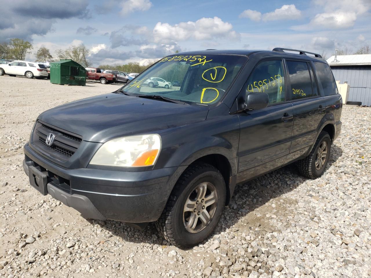 Photo 2 from auction – 2004 HONDA PILOT with VIN 2HKYF18794H587137
