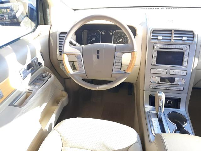 Photo 9 from auction – 2007 LINCOLN MKX with VIN 2LMDU68C67BJ30168