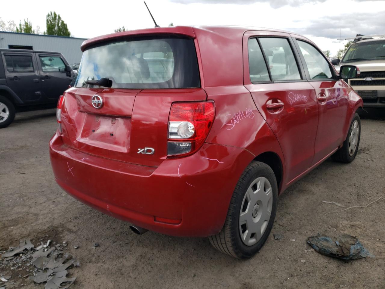 Photo 4 from auction – 2010 TOYOTA SCION XD with VIN JTKKU4B49A1006923