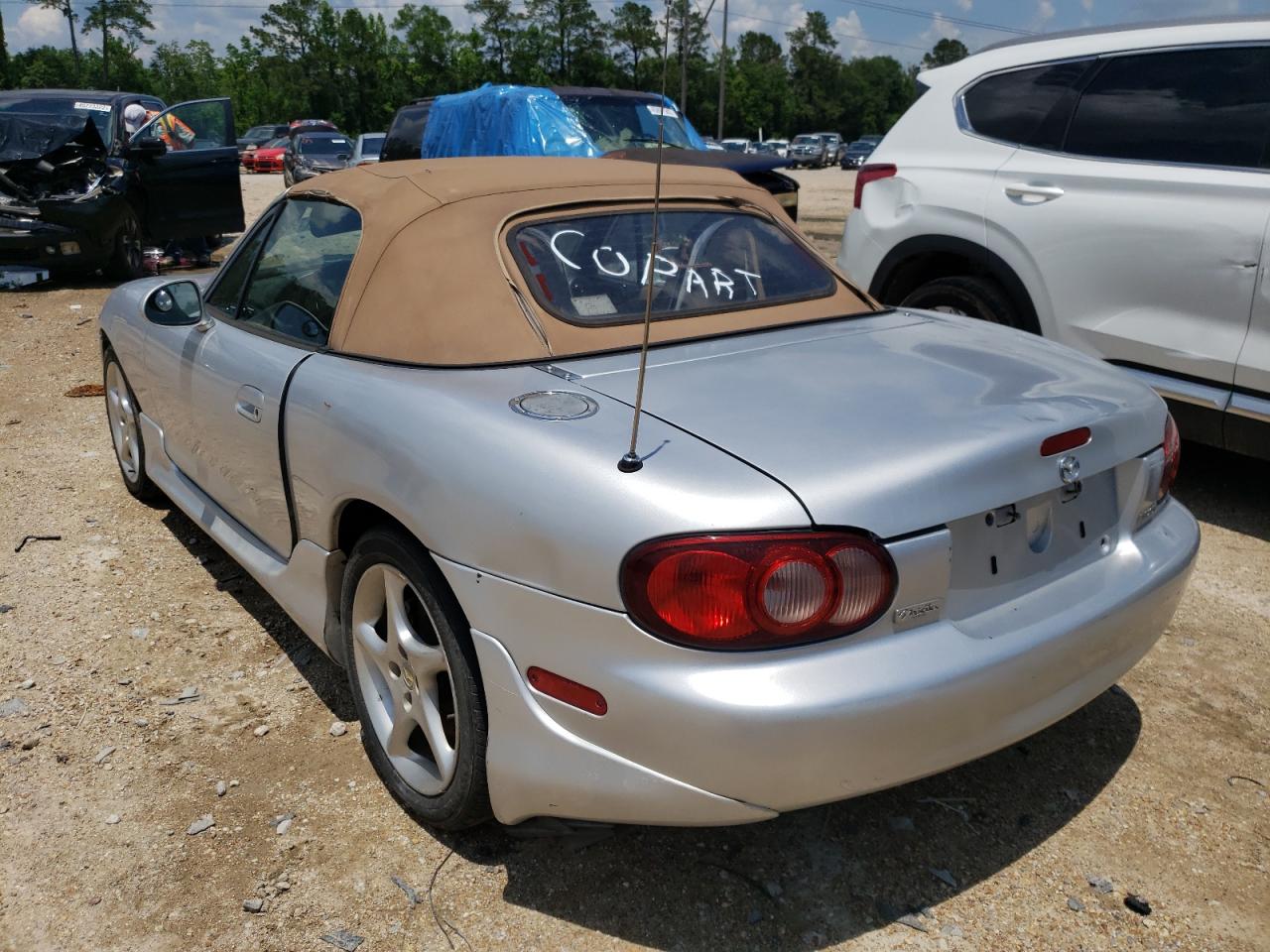 Photo 3 from auction – 2001 MAZDA MX-5 MIATA with VIN JM1NB353910214975