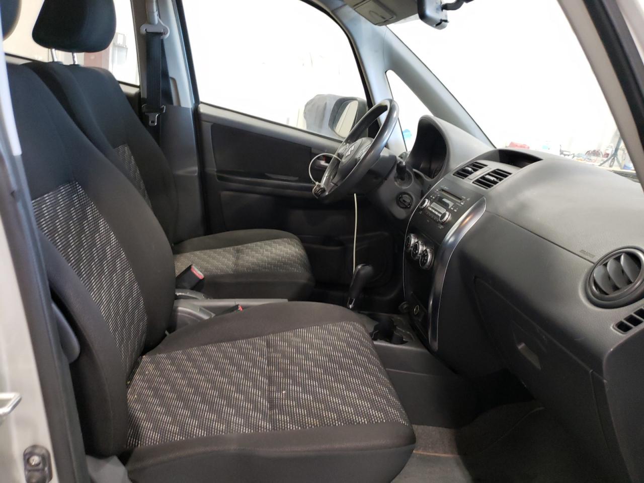 Photo 5 from auction – 2008 SUZUKI SX4 TOURIN with VIN JS2YB417285100847