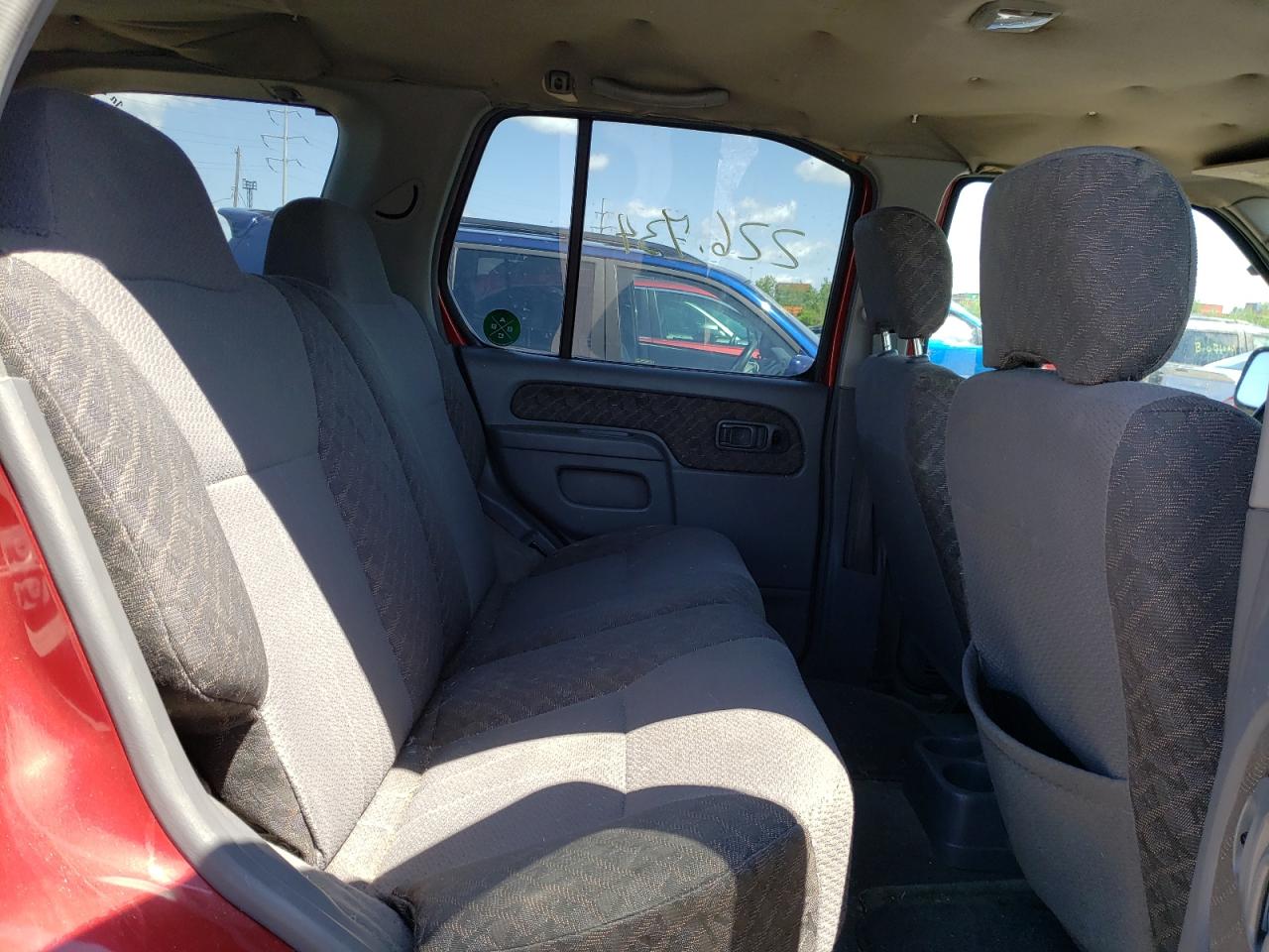 Photo 6 from auction – 2001 NISSAN XTERRA XE with VIN 5N1ED28T91C595057