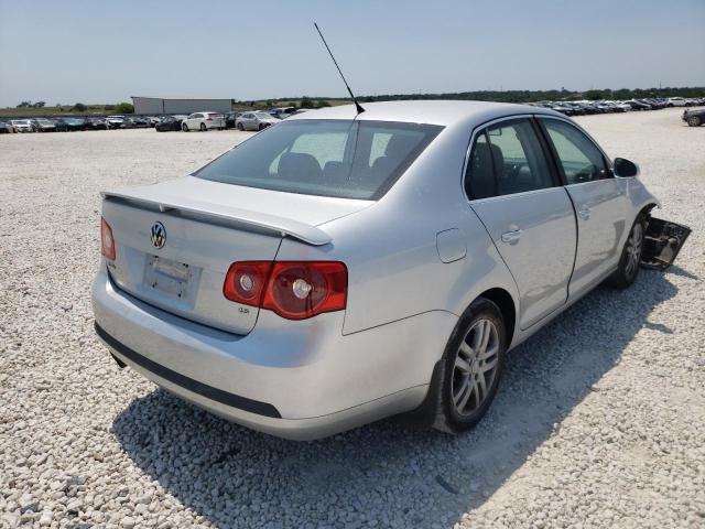 Photo 4 from auction – 2007 VOLKSWAGEN JETTA WOLF with VIN 3VWEF71K07M138834