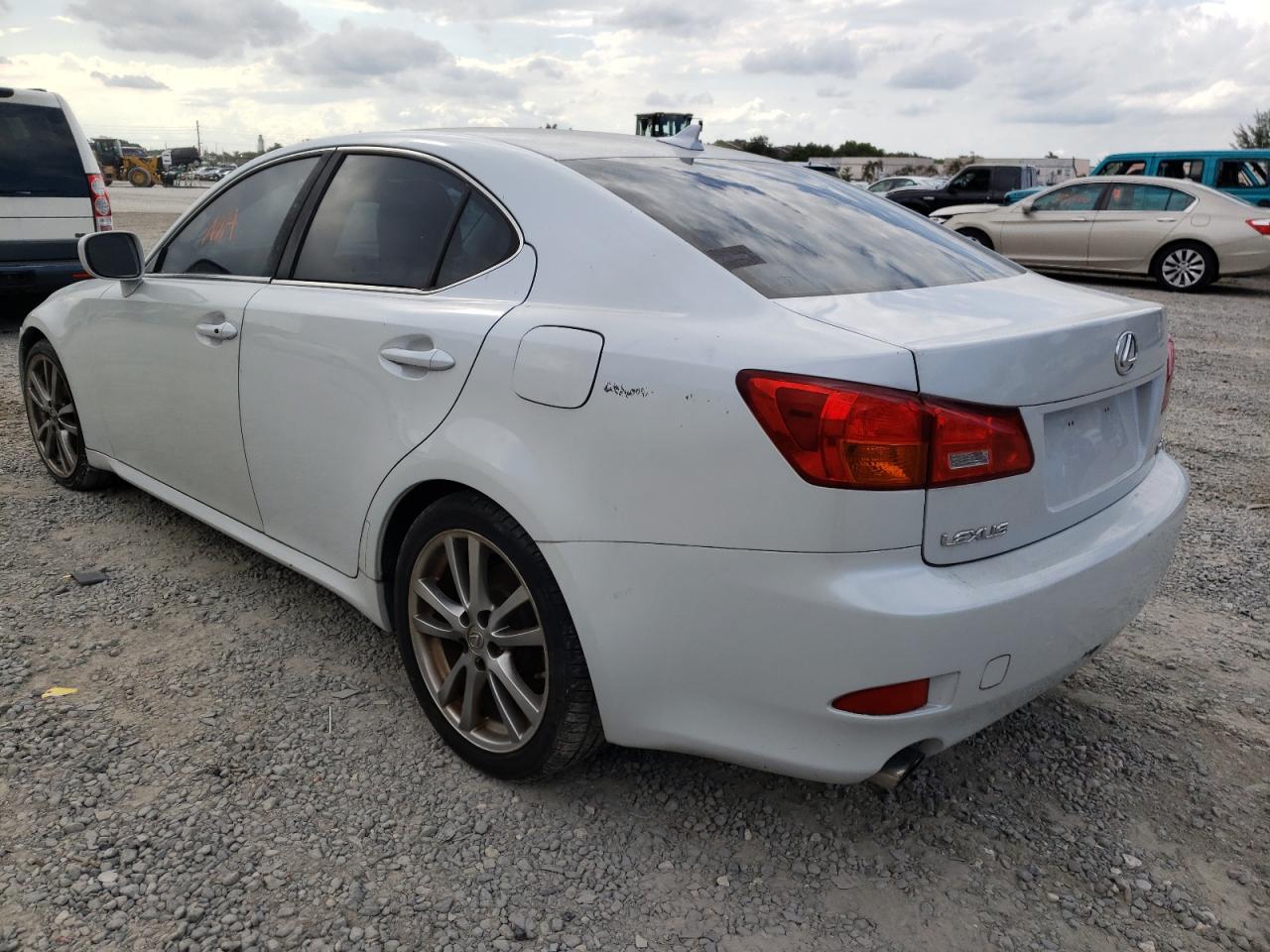 Photo 3 from auction – 2008 LEXUS IS 250 with VIN JTHBK262782072318